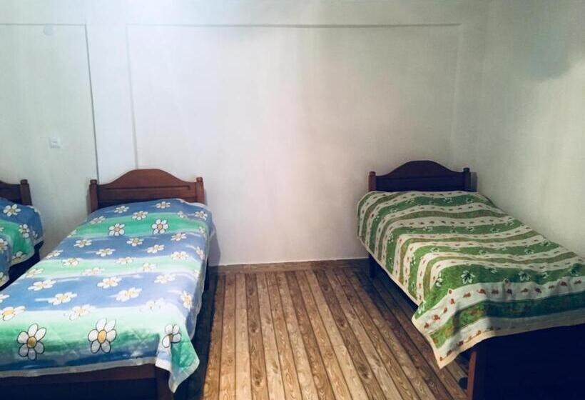 پانسیون Marina Kvariati