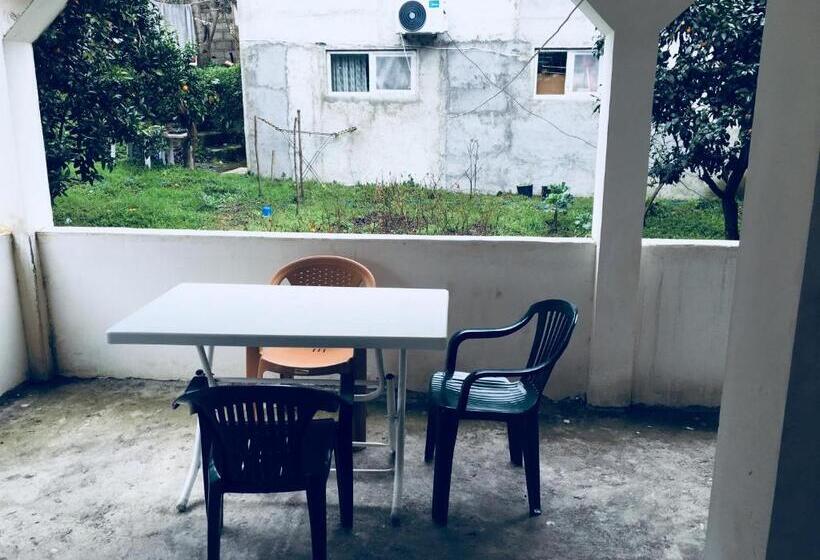 پانسیون Marina Kvariati