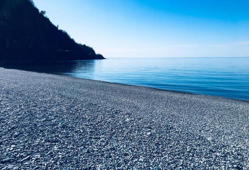 پانسیون Marina Kvariati