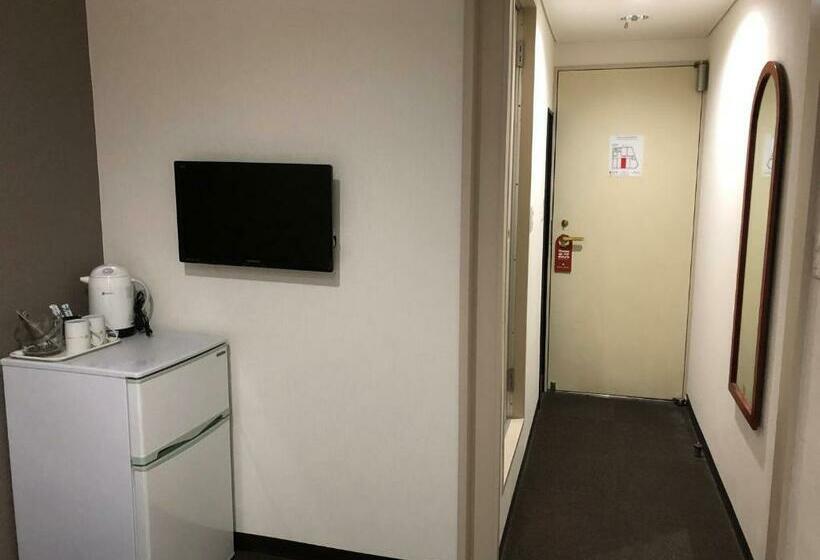 ホテル Kawasaki River