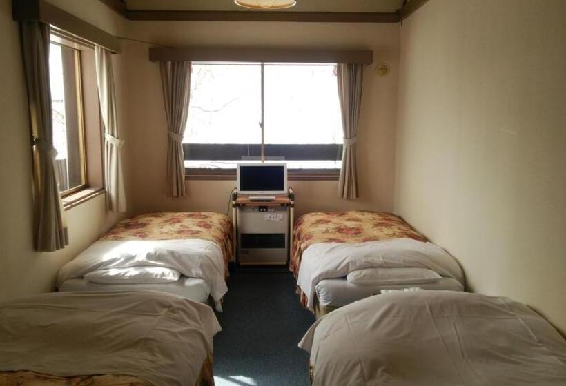 Blueberry Pension Madarao