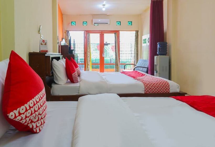 فندق De Oranje Room