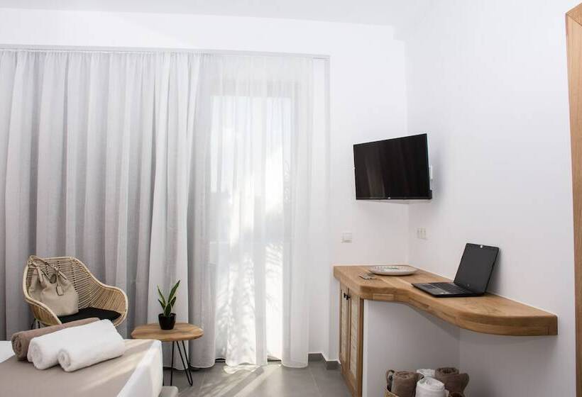 בית מלון כפרי Aqua Blu Adults Only   By Checkin