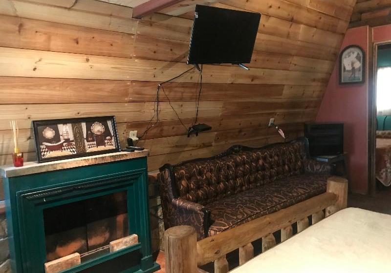 Отель Cabanas La Roca By Oyo Rooms