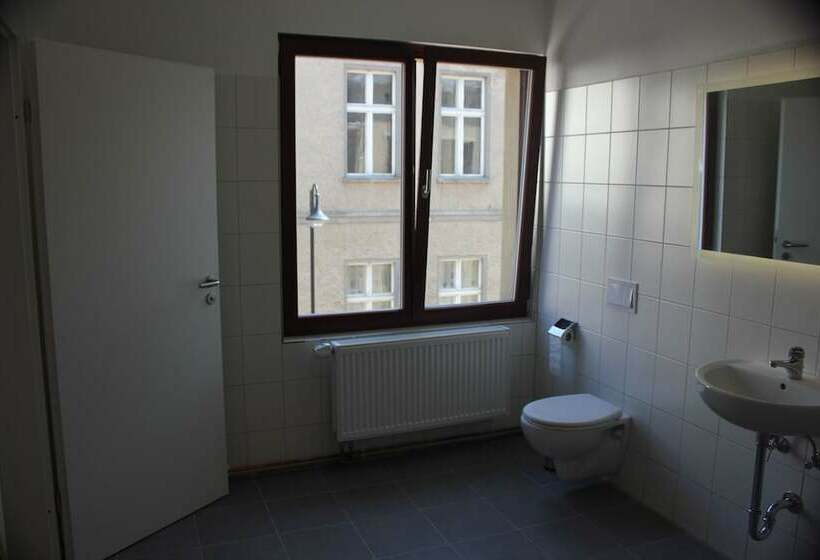 酒店 Gästehaus Innfernow