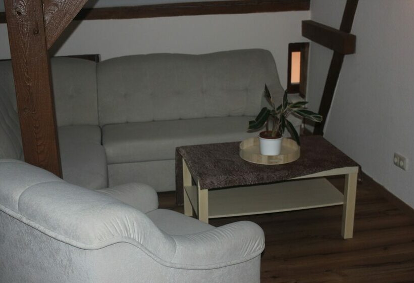 酒店 Gästehaus Innfernow