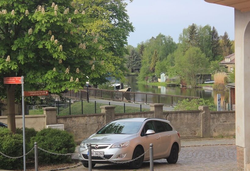 酒店 Gästehaus Innfernow