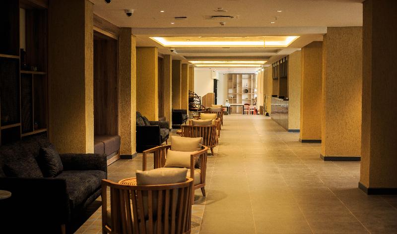 Отель Holiday Inn Lusaka, An Ihg