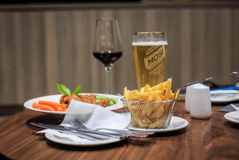 Отель Holiday Inn Lusaka, An Ihg