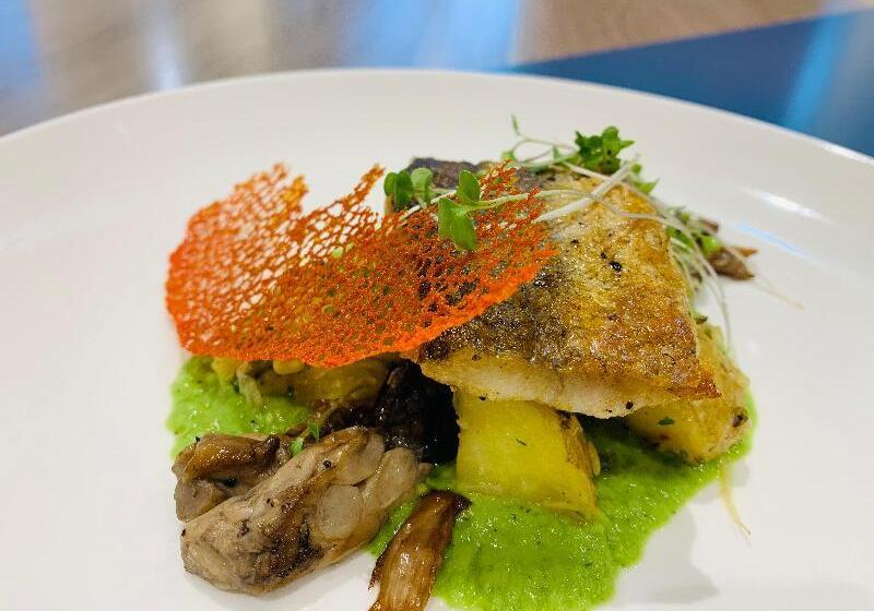 Отель Holiday Inn Lusaka, An Ihg