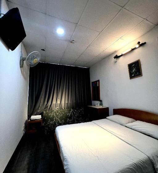 فندق Madani Muslim