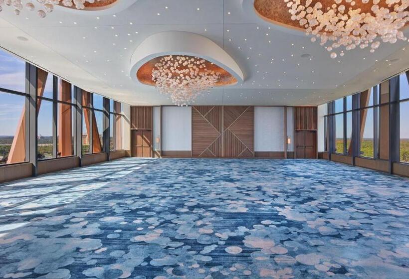 فندق Walt Disney World Swan Reserve