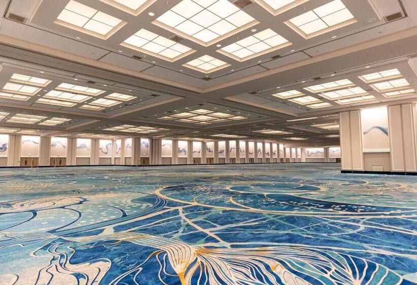 فندق Walt Disney World Swan Reserve