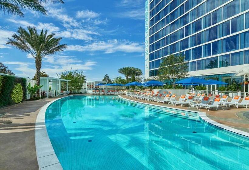 فندق Walt Disney World Swan Reserve