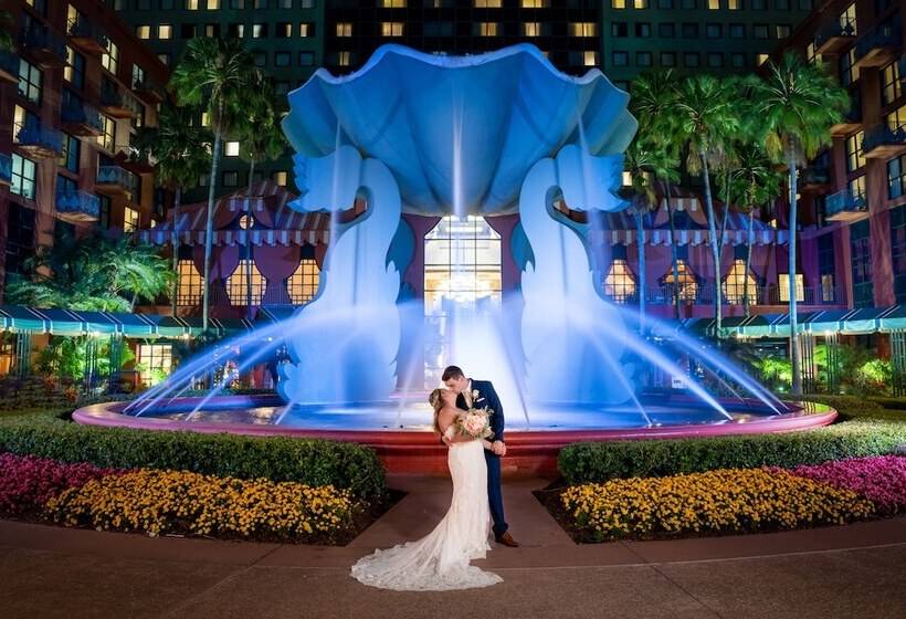 فندق Walt Disney World Swan Reserve