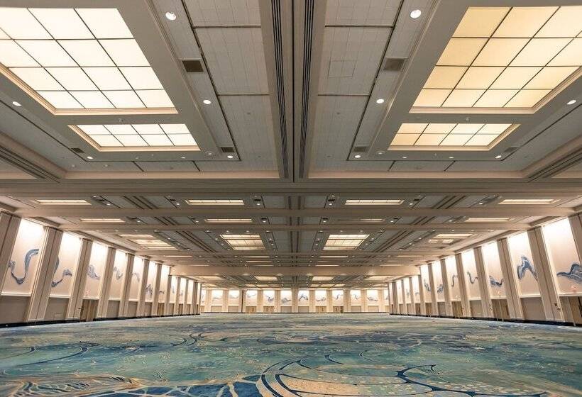 فندق Walt Disney World Swan Reserve