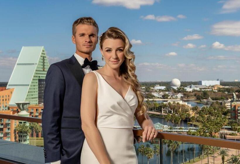 فندق Walt Disney World Swan Reserve