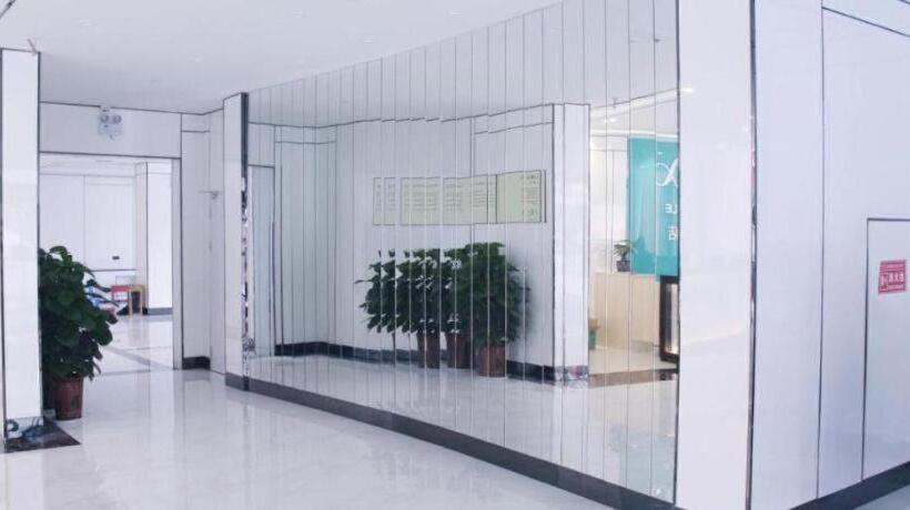 Xana Hotelle Hangzhou Xiaoshan Airport Branch