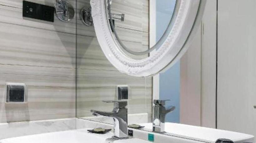 Xana Hotelle Hangzhou Xiaoshan Airport Branch