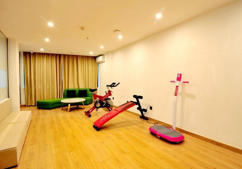 בית מלון כפרי Greentree Inn Haikou City Wuzhishan Road