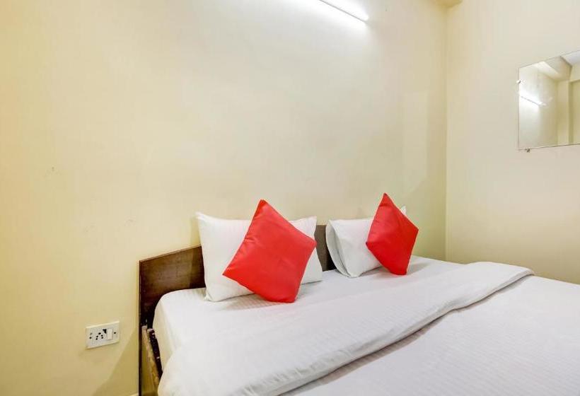 酒店 Oyo 77522 Raj Palace