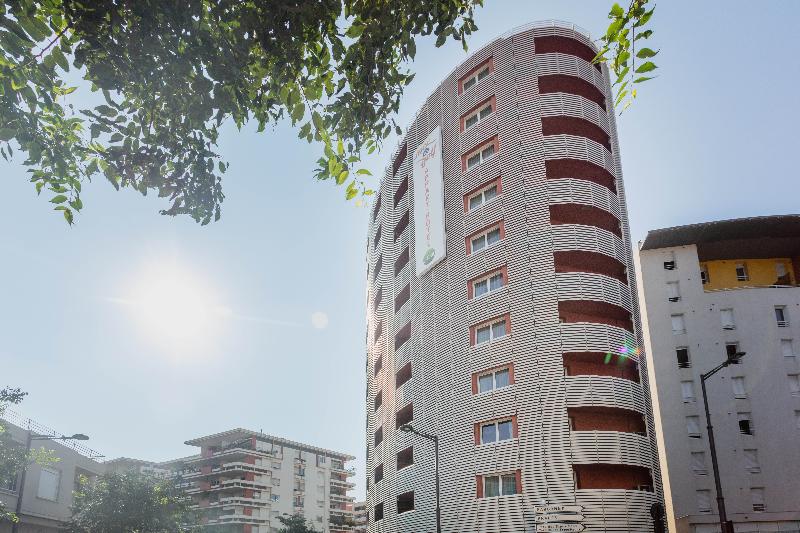 Appart Hôtel Mer & Golf City Perpignan Centre