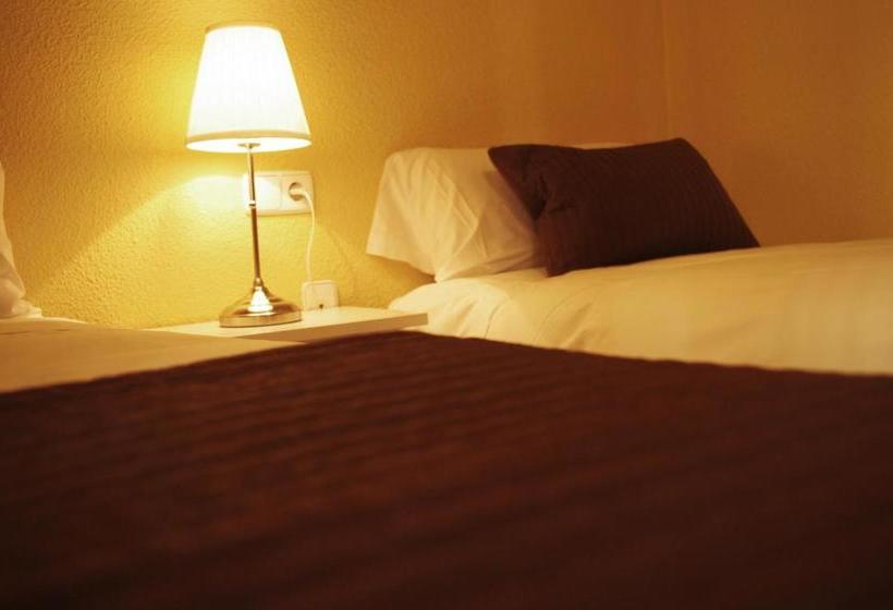 Apartamentos Habitat Zona Media