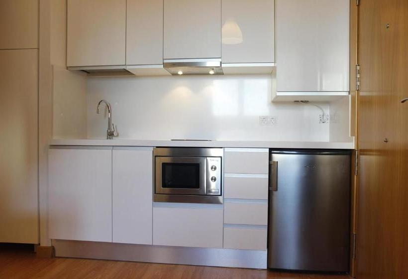 Apartamentos Habitat Zona Media