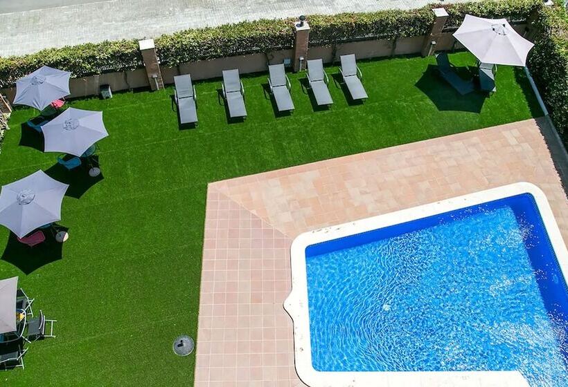 Aparthotel Bardon