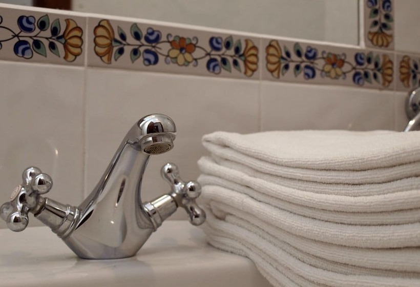 Hostal Tres Soles