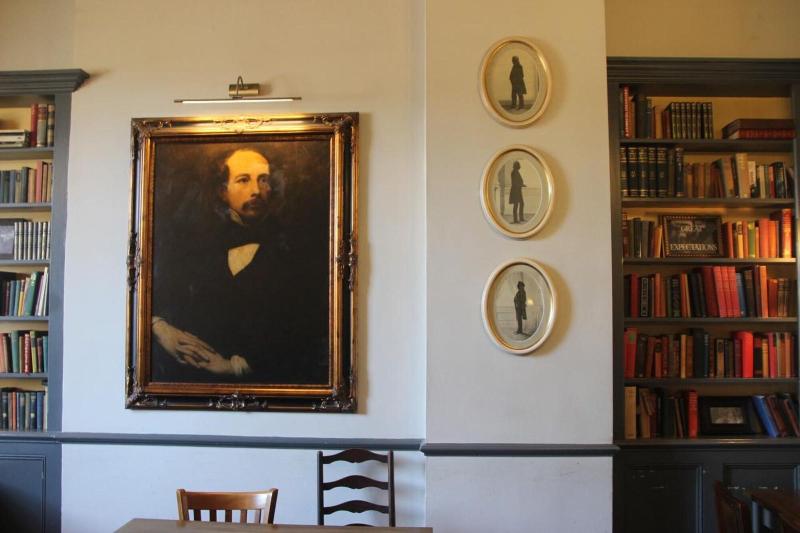 Отель 1843 Reading