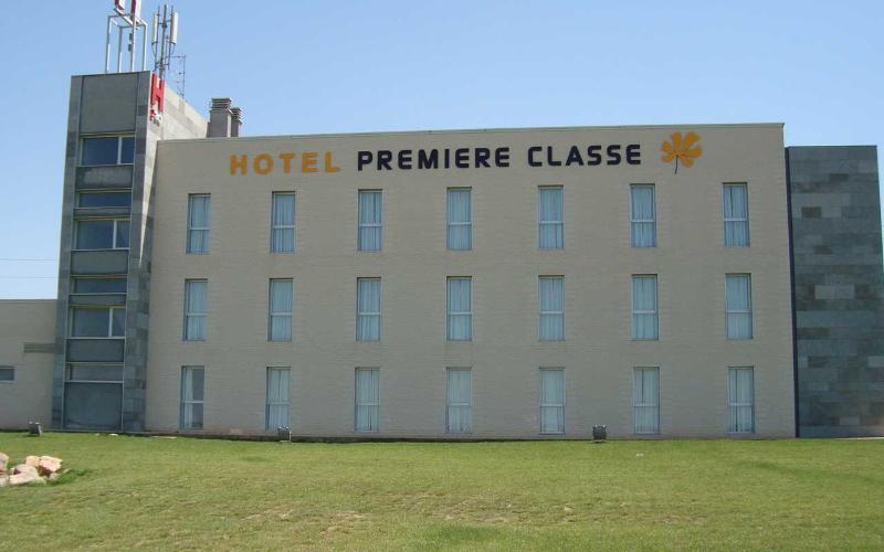 ホテル 280 Zaragoza