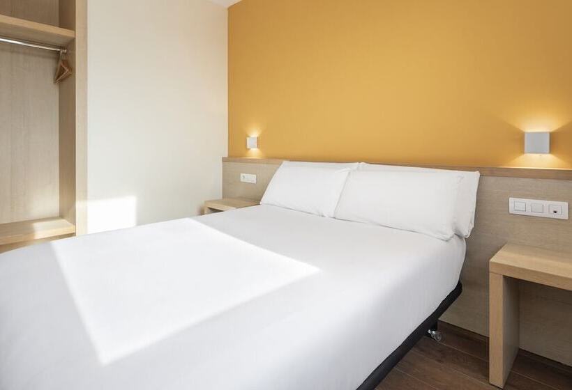 ホテル 280 Zaragoza