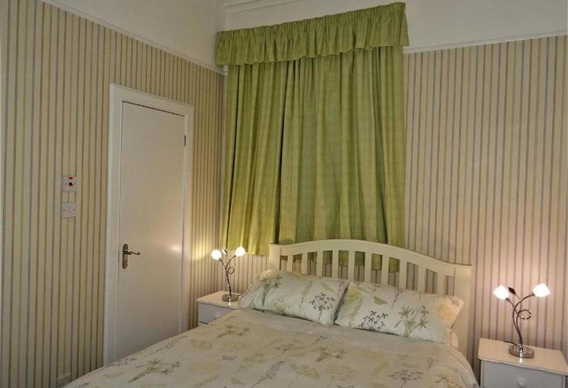 בית מלון כפרי Adam Guest House