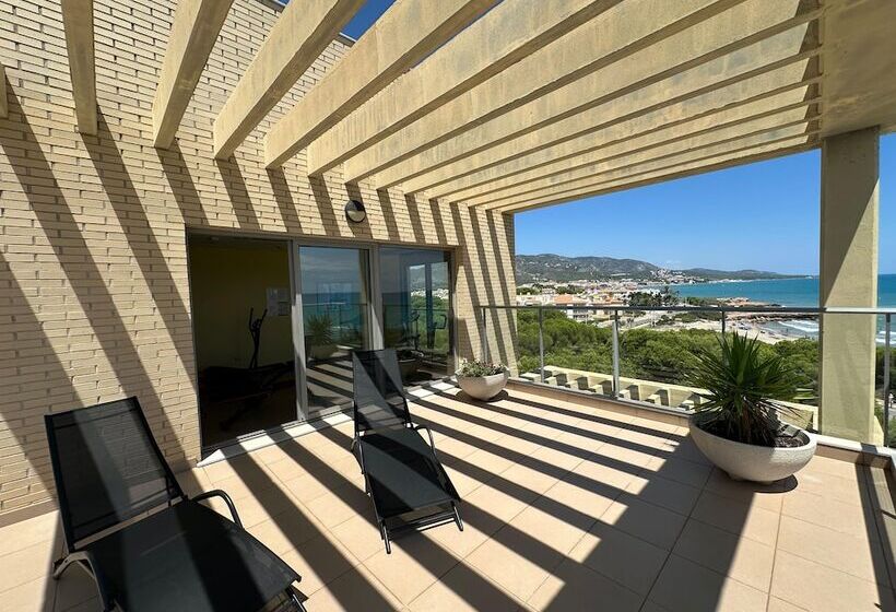 Отель Alcocebre Suites