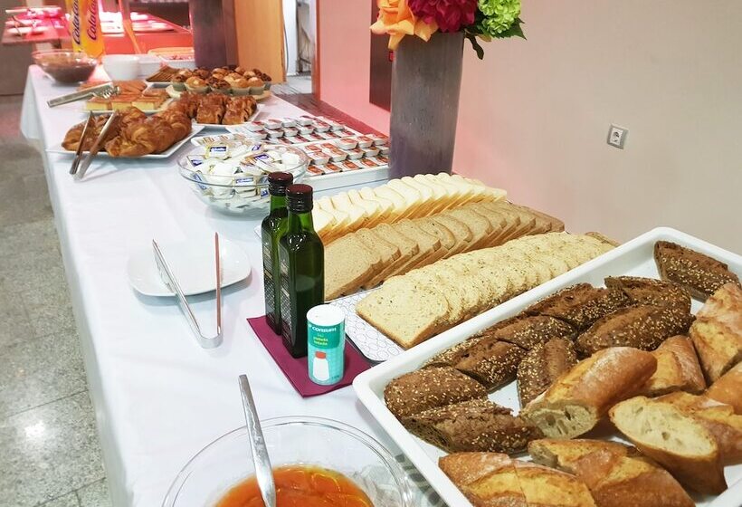 Отель Alcocebre Suites