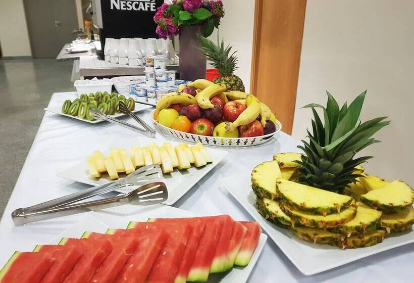 Отель Alcocebre Suites