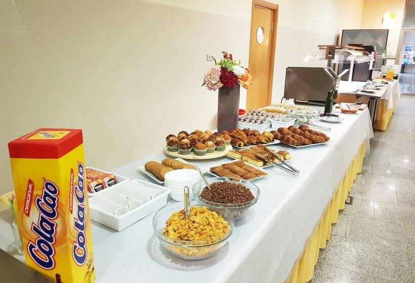 Отель Alcocebre Suites