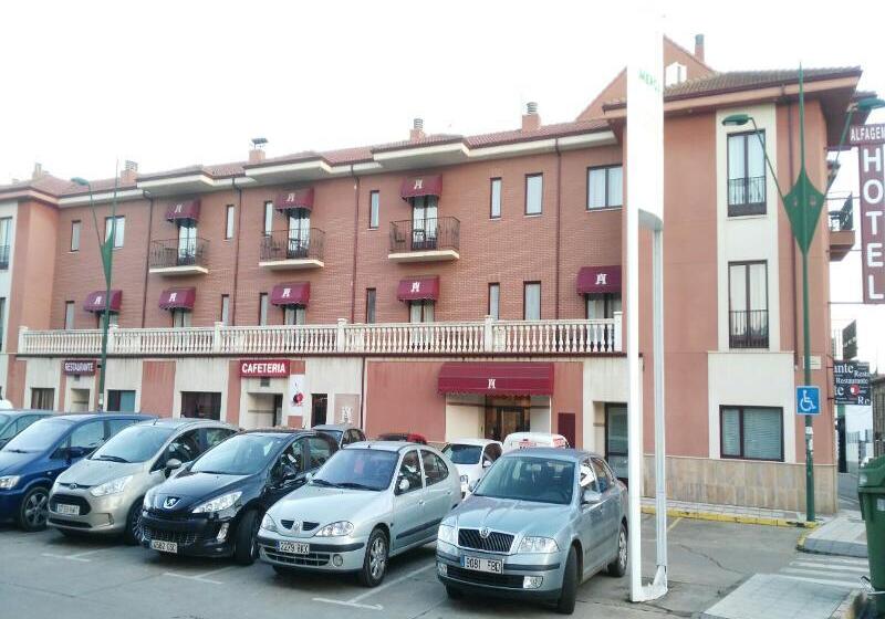 בית מלון כפרי Alfageme