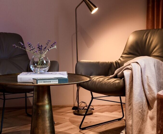 هتل Alpine Hideaway Zillertalerhof   4 Sterne Superior