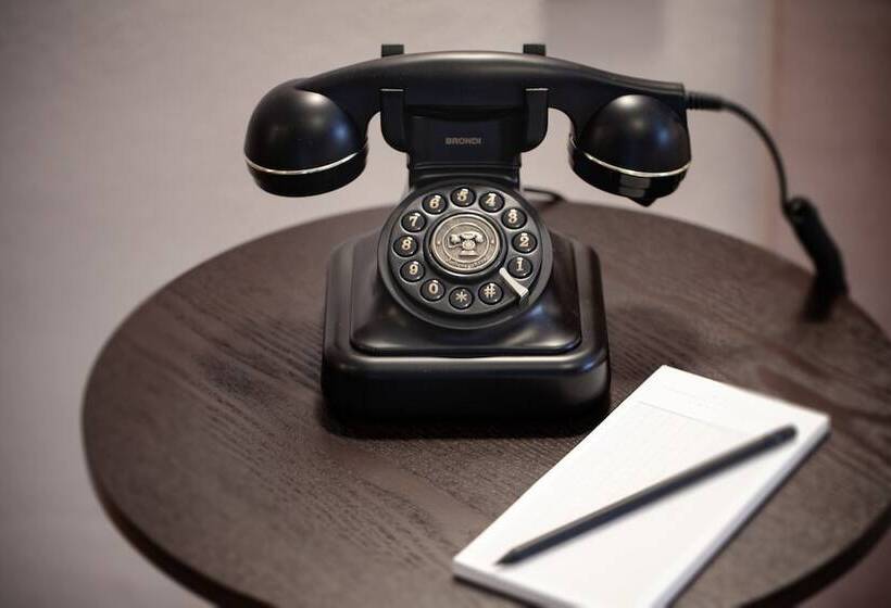 هتل Alpine Hideaway Zillertalerhof   4 Sterne Superior