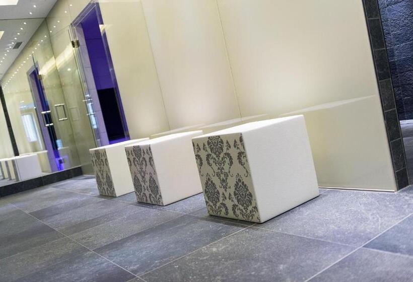 酒店 Alpinresort Valsaa   Sport & Spa