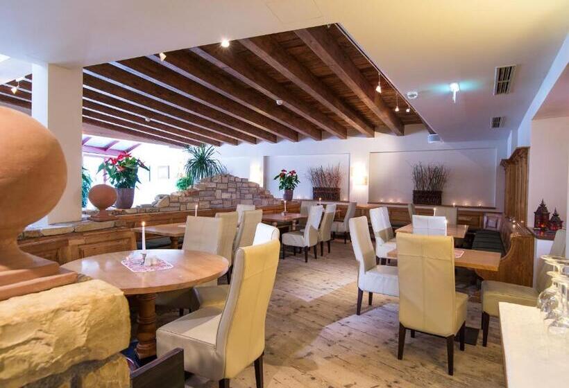 酒店 Alpinresort Valsaa   Sport & Spa