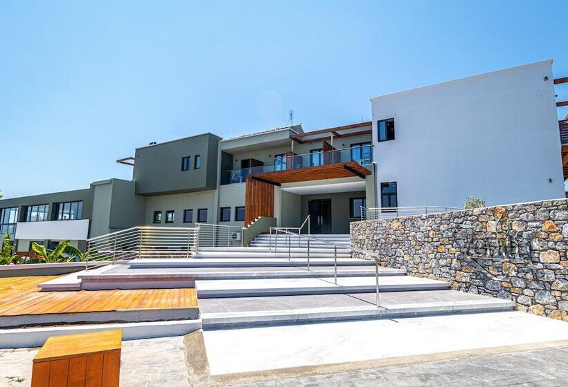 فندق Ampelia Seaside Resort By Estia