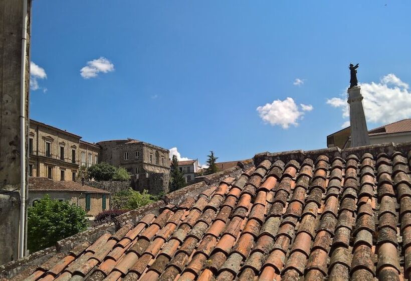 בית מלון כפרי Antichi Feudi Dimora D'Epoca