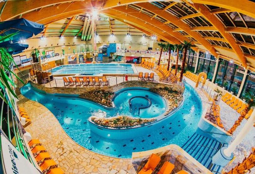 Aquapalace Hotel Prague