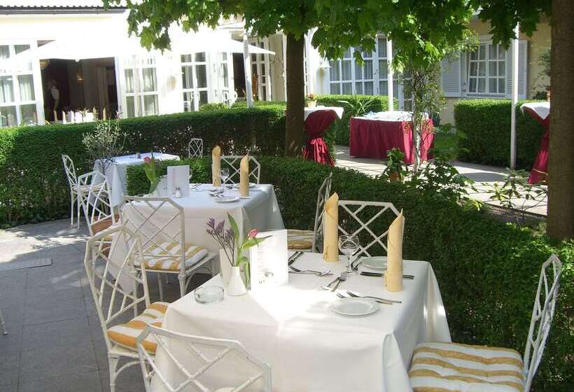 Отель Arvena Reichsstadt