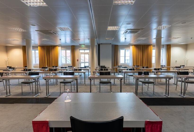 Отель Arvena Reichsstadt