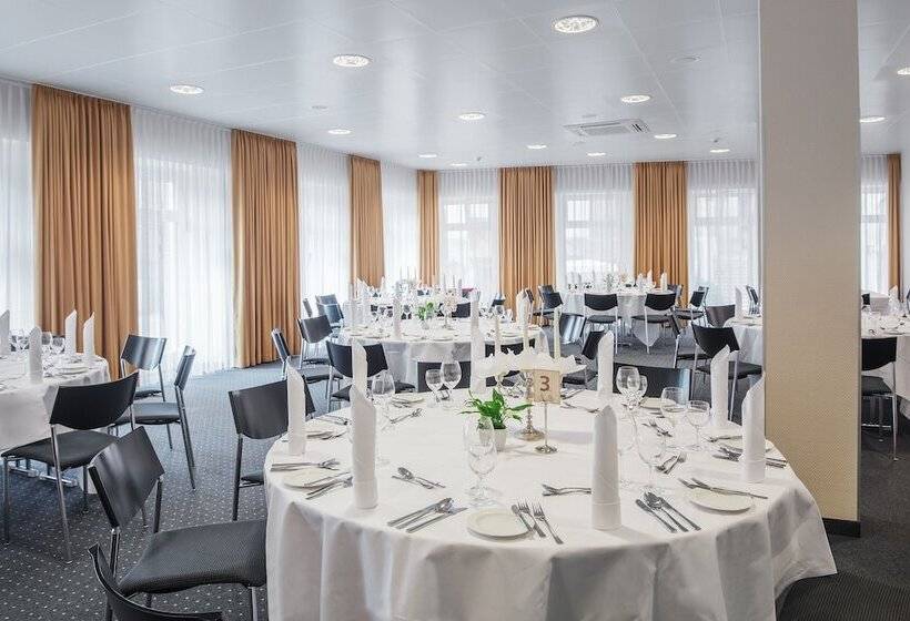 Отель Arvena Reichsstadt