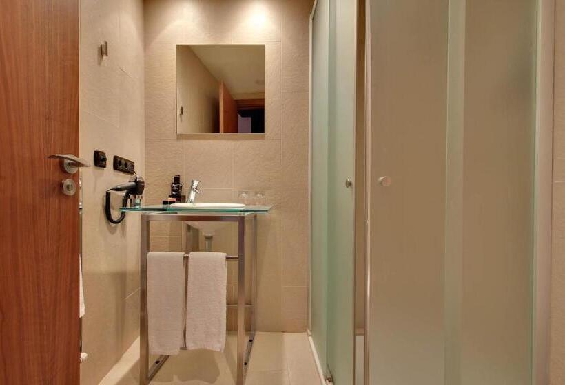 ホテル Badalona Tower